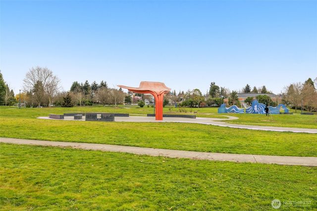 906 A 28th Avenue S, Seattle, WA 98144