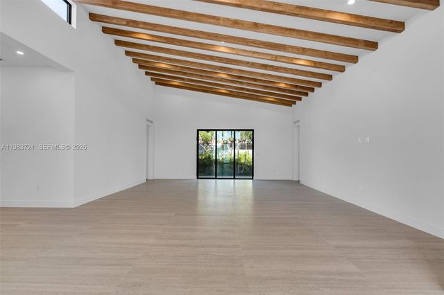 3905 SW 5th St 3905, Coral Gables, FL 33134