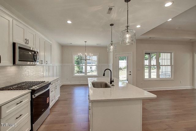 774 Hunts Terrace Drive, Kingsport, TN 37663