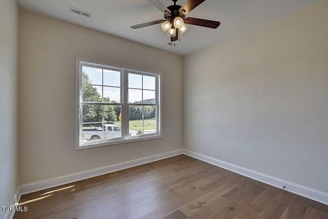 774 Hunts Terrace Drive, Kingsport, TN 37663