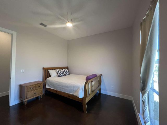 332 River Ranch CIR, Martindale, TX 78655