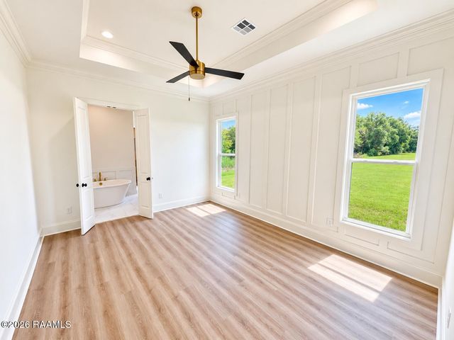 205 Cliffside Drive, Youngsville, LA 70592