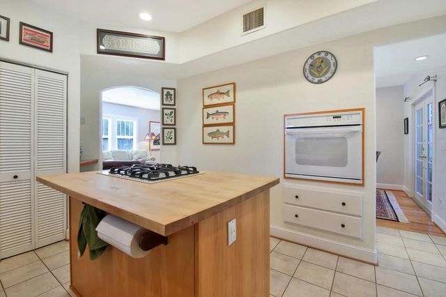 607 Flamingo Drive, West Palm Beach, FL 33401