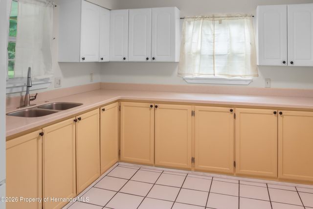 16295 Hibiscus Road, Brooksville, FL 34601