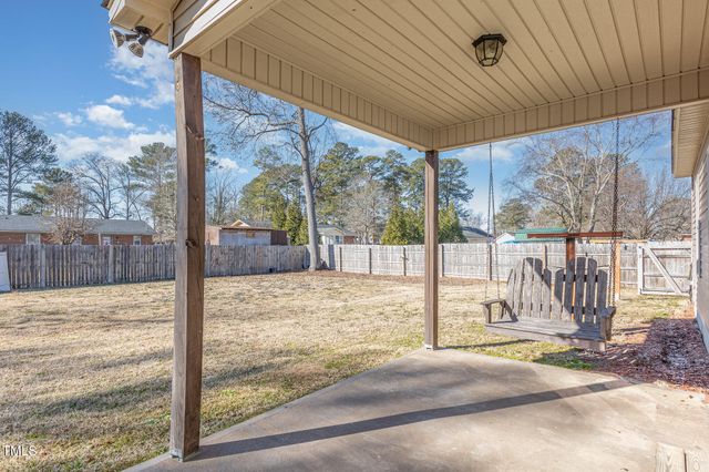 2440 Us 70 A, Selma, NC 27576