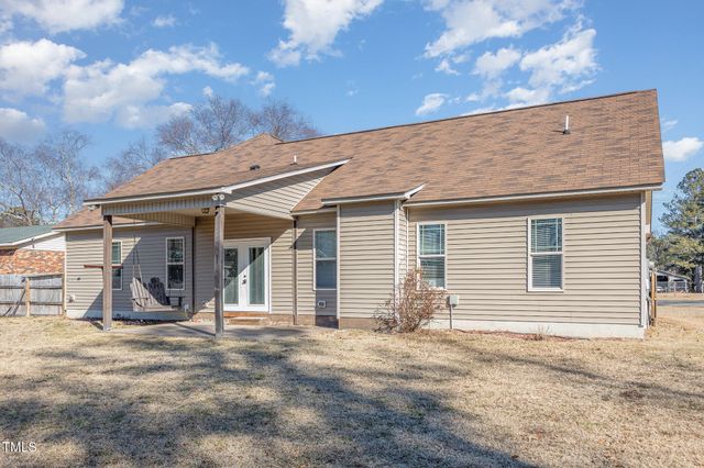 2440 Us 70 A, Selma, NC 27576