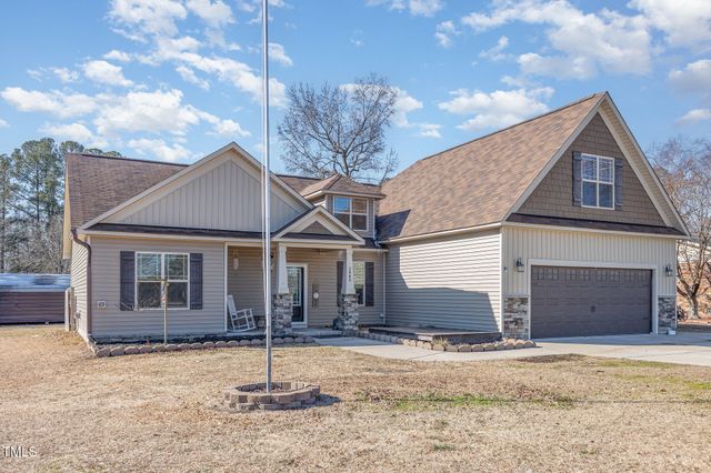 2440 Us 70 A, Selma, NC 27576
