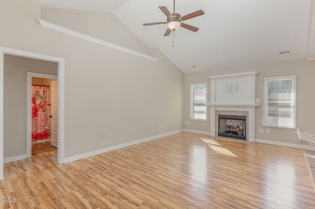 2440 Us 70 A, Selma, NC 27576