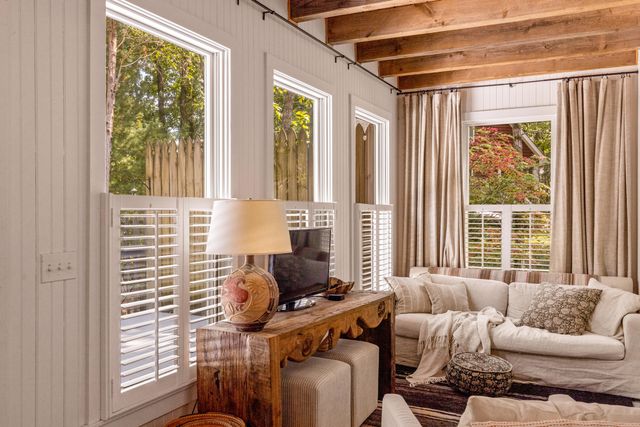 48 Brock Creek Trail, Signal Mountain, TN 37377