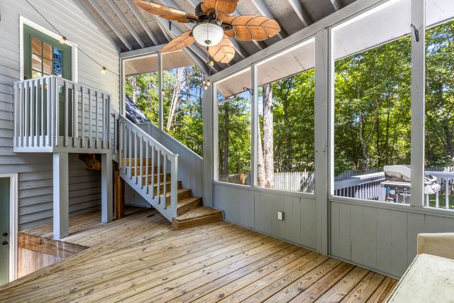 48 Brock Creek Trail, Signal Mountain, TN 37377