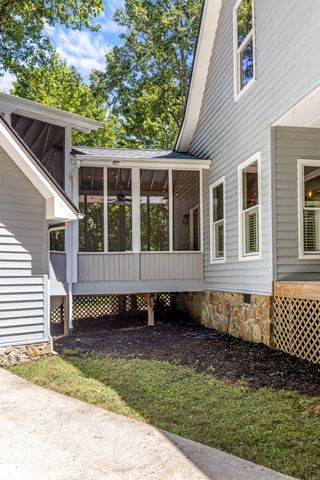 48 Brock Creek Trail, Signal Mountain, TN 37377