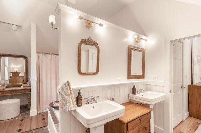 48 Brock Creek Trail, Signal Mountain, TN 37377