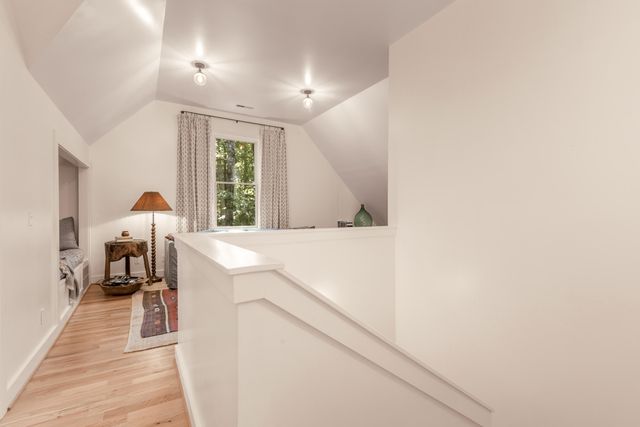 48 Brock Creek Trail, Signal Mountain, TN 37377
