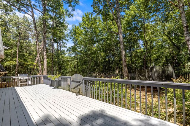 48 Brock Creek Trail, Signal Mountain, TN 37377