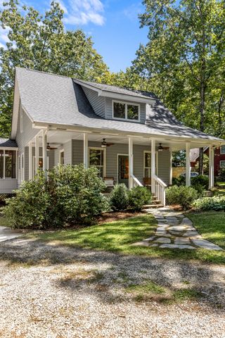 48 Brock Creek Trail, Signal Mountain, TN 37377