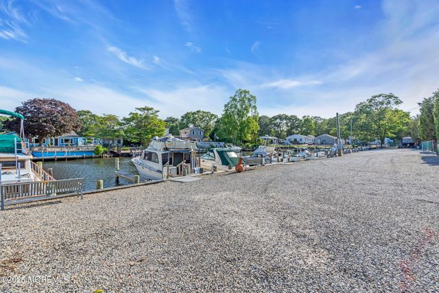 421 Laurel Boulevard, 1, Lanoka Harbor, NJ 08734