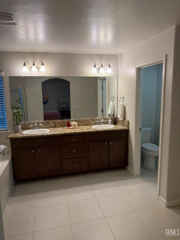 0 13901 Onyx Night, Bakersfield, CA 93314