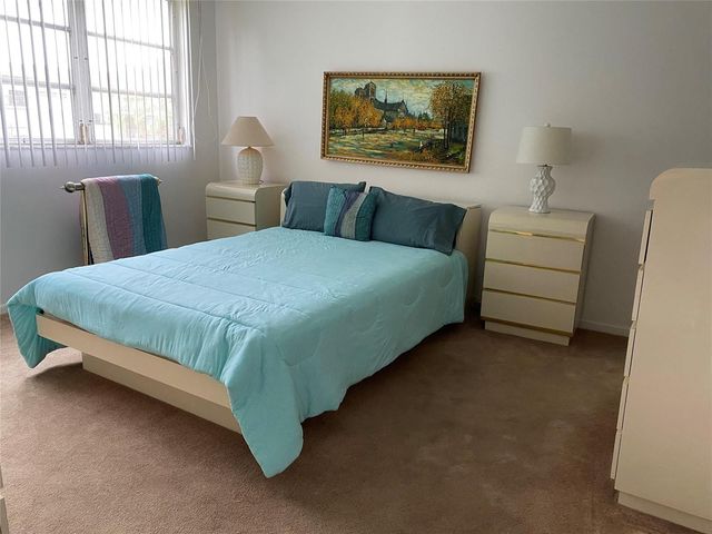 811 S Hollybrook Drive 203, Pembroke Pines, FL 33025