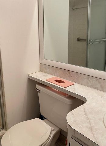 811 S Hollybrook Drive 203, Pembroke Pines, FL 33025
