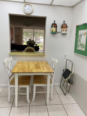 811 S Hollybrook Drive 203, Pembroke Pines, FL 33025