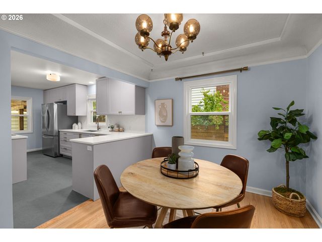 6405 Ne 26TH Ave, Portland, OR 97211