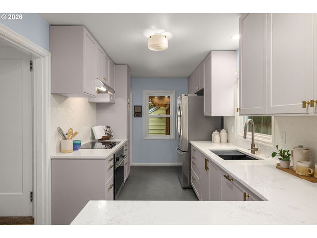 6405 Ne 26TH Ave, Portland, OR 97211