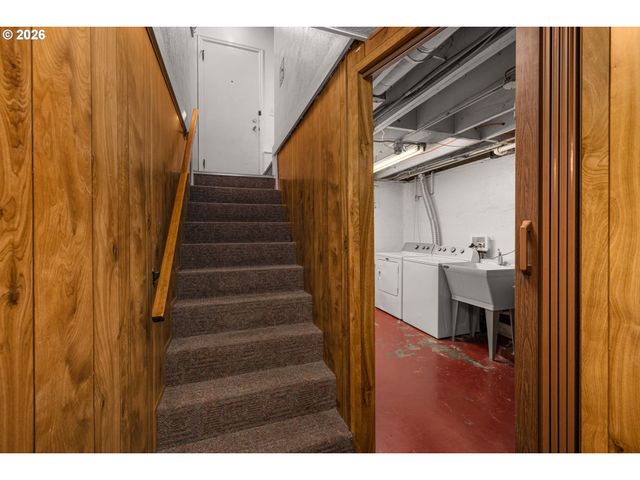 6405 Ne 26TH Ave, Portland, OR 97211