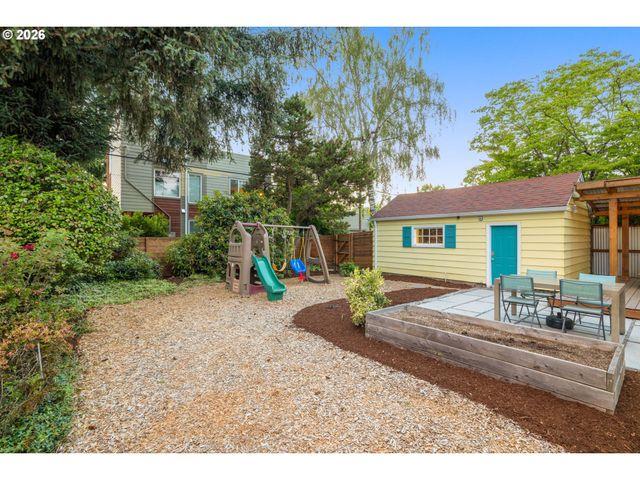 6405 Ne 26TH Ave, Portland, OR 97211