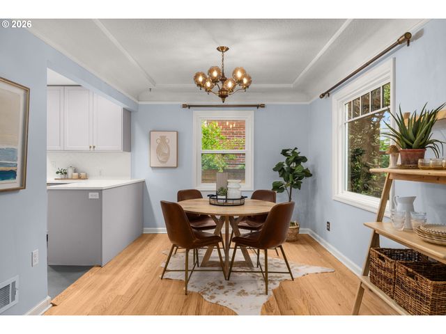 6405 Ne 26TH Ave, Portland, OR 97211