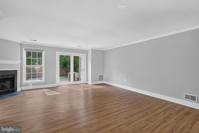 7501 BLANFORD CT, Alexandria, VA 22315