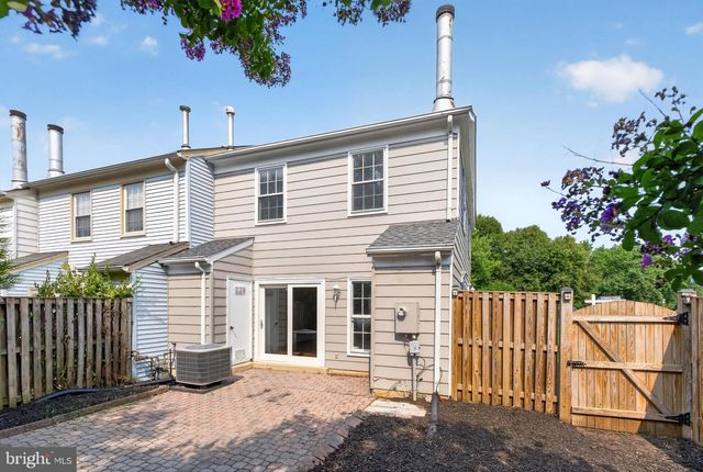 7501 BLANFORD CT, Alexandria, VA 22315