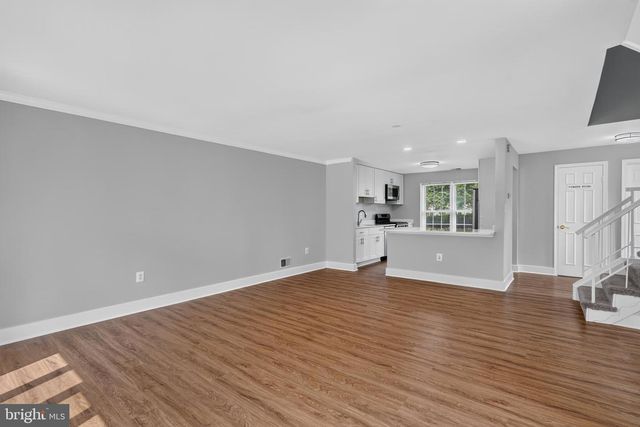 7501 BLANFORD CT, Alexandria, VA 22315