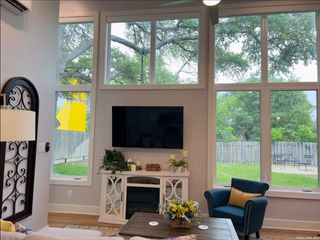 12306 Ecksminster # 1, San Antonio, TX 78216