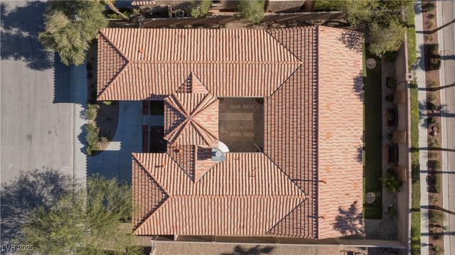 7215 Laramie Avenue, Las Vegas, NV 89113