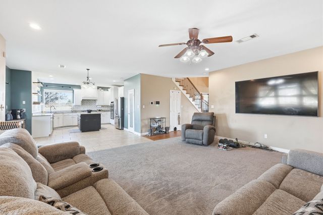 102 Van Meter Drive, Aurora, TX 76078