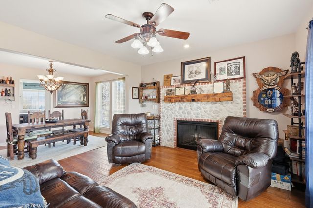 102 Van Meter Drive, Aurora, TX 76078