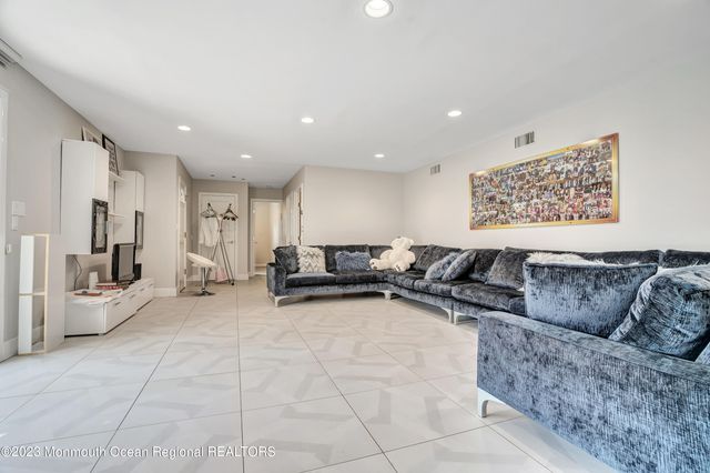 278 Lake Avenue, Long Branch, NJ 07740