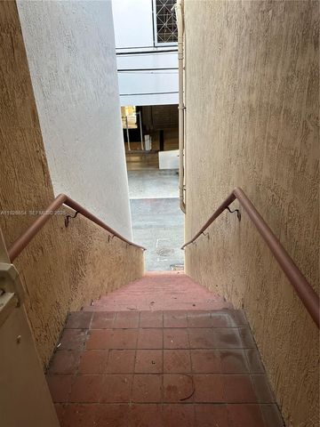 268 Alhambra Cir, Coral Gables, FL 33134