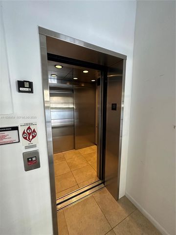 268 Alhambra Cir, Coral Gables, FL 33134