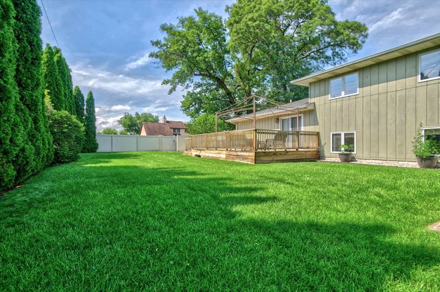 321 N True Street, Griffith, IN 46319