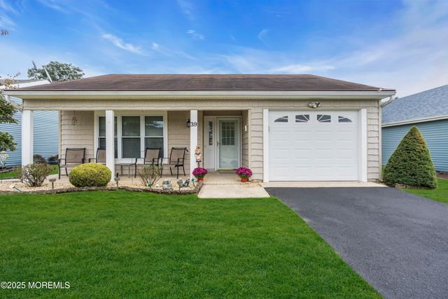 39 Dorset Road, Manchester, NJ 08759