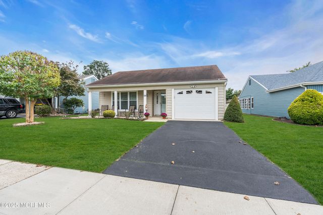39 Dorset Road, Manchester, NJ 08759
