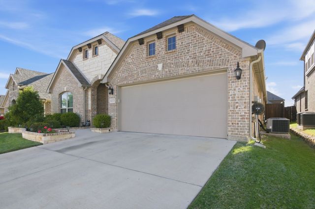 633 Retama Drive, Fort Worth, TX 76108