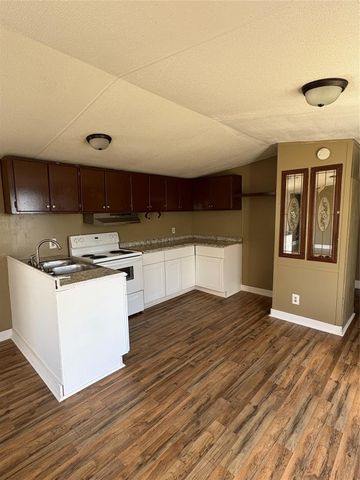 2501 Mcdonald Road, Oyster Creek, TX 77541