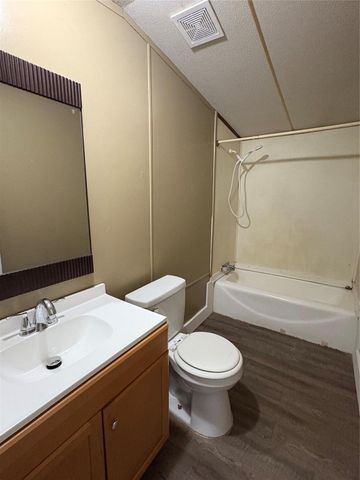 2501 Mcdonald Road, Oyster Creek, TX 77541