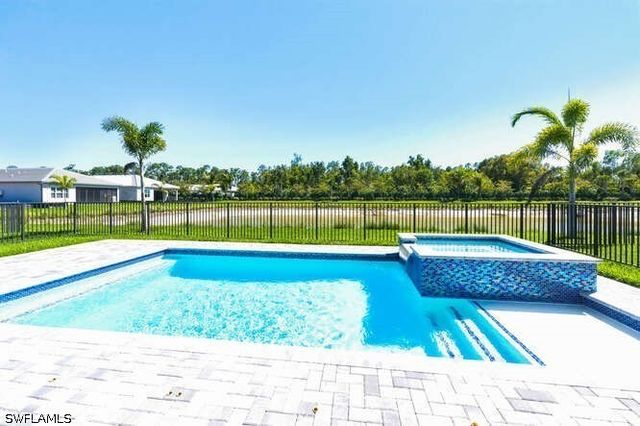 2872 Bloomfield WAY, Naples, FL 34112