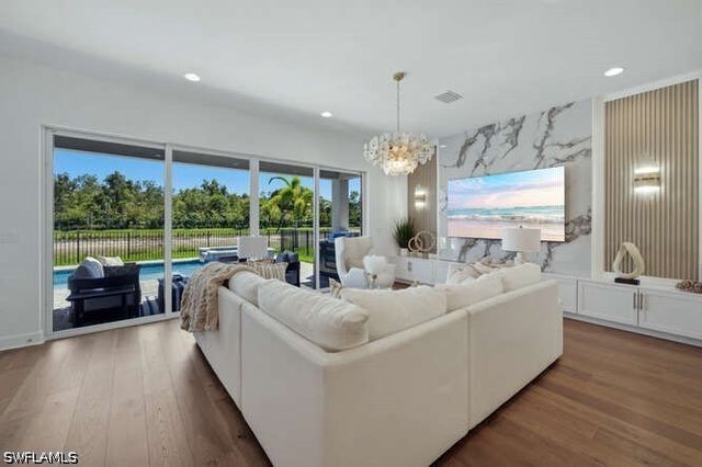 2872 Bloomfield WAY, Naples, FL 34112
