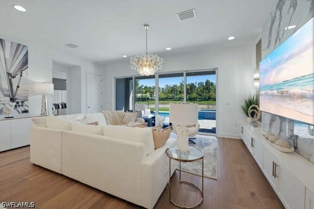 2872 Bloomfield WAY, Naples, FL 34112