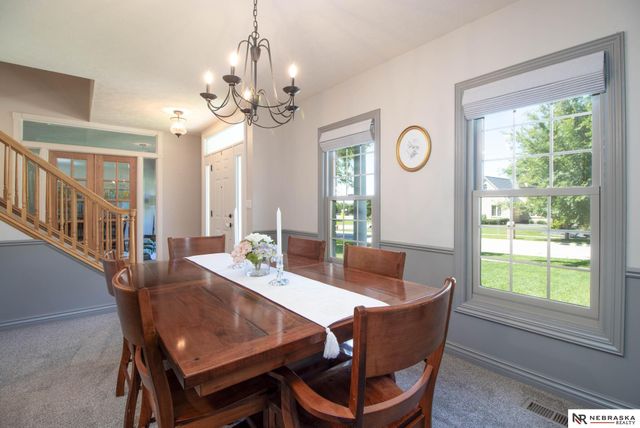 6808 Ridge Road, Lincoln, NE 68512
