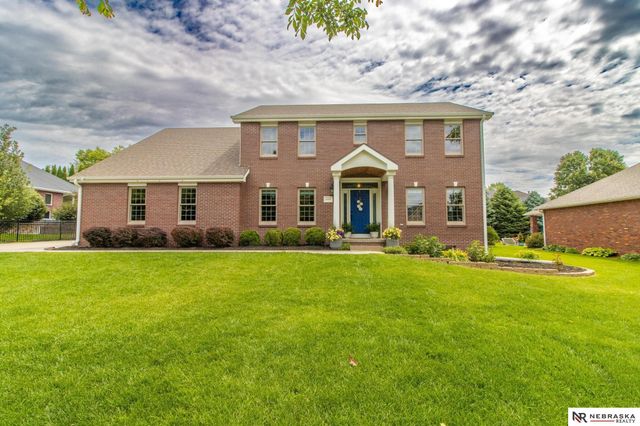 6808 Ridge Road, Lincoln, NE 68512